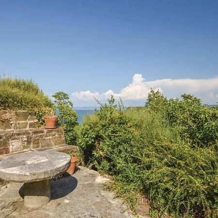 Lovely In With House Sea View Apartamento